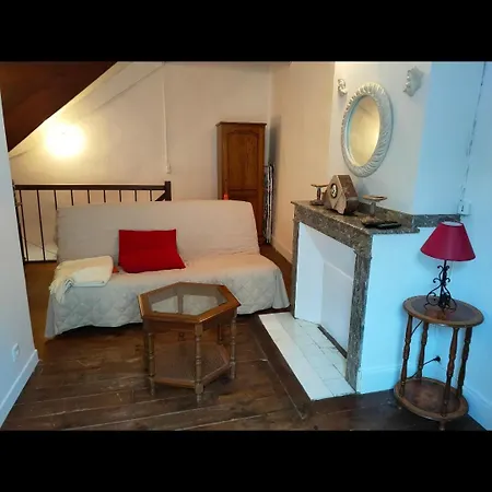 Agreable Maison Dans Un Beau Village De Montagne * Siguer