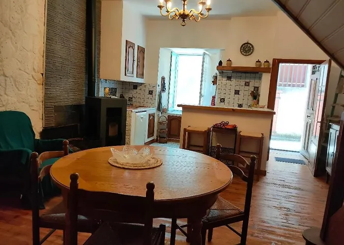 Agreable Maison Dans Un Beau Village De Montagne 別荘 *